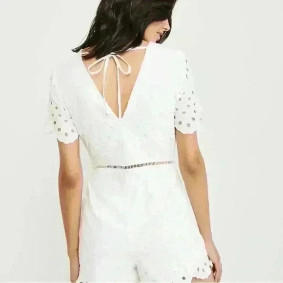Abercrombie & Fitch White Eyelet Short Sleeve Romper - Picture 2 of 10